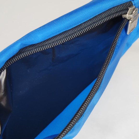 Retro 80s Blue TA Fanny Pack 3 Pocket Bum Bag Waist Wallet Crossbody - Picture 6 of 8